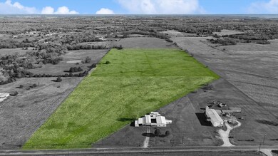 737 Sandusky Rd, Whitesboro, TX 76264 - photo 2