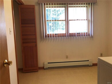 19 Rosemary St, Utica, NY 13501 - photo 5