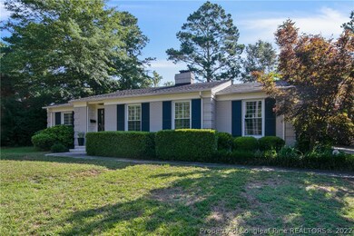 2530 Mirror Lake Dr, Fayetteville, NC 28303 - photo 3