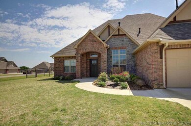 8195 N 50th East Ave, Sperry, OK 74073 - photo 2
