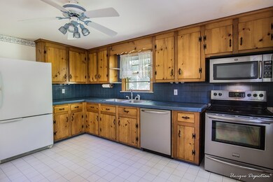 19 Monterey Dr, Methuen, MA 01844 - photo 7