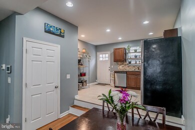 1321 N Myrtlewood St, Philadelphia, PA 19121 - photo 5