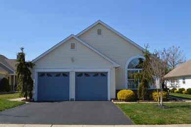 2546 Ridgemont Ct, Toms River, NJ 08755 - photo 2