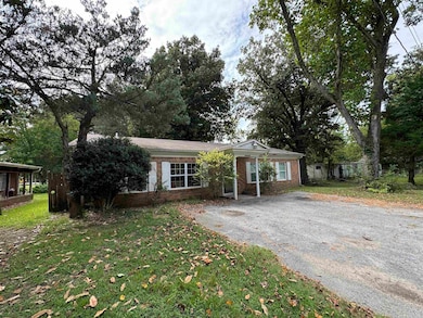 153 N Hickory St, Piggott, AR 72454 - photo 3