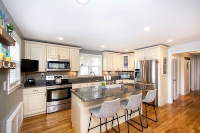 10 Grace Dr, Cohasset, MA 02025 - photo 5