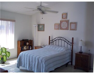 7251 Solandra Ln, Tamarac, FL 33321 - photo 6