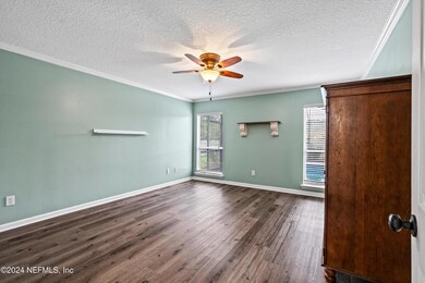 13-Master Bedroom