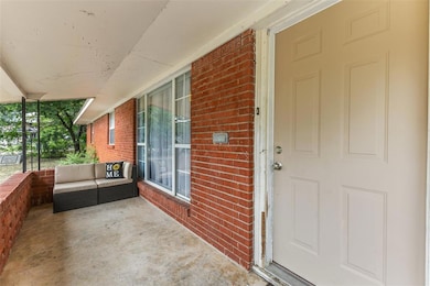 215 N Division St, Konawa, OK 74849 - photo 5