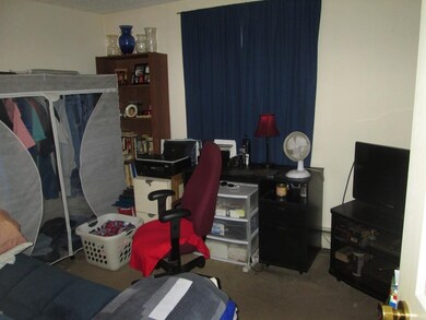 210 Smith St unit 8, Lowell, MA 01851 - photo 6