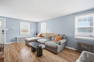 13 Bither St, Springfield, MA 01118 - photo 6