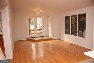 21 Wainwright Ave, Annapolis, MD 21403 - photo 3