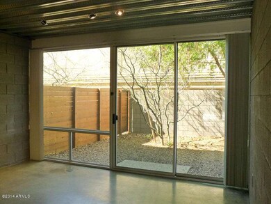 Den Office 1