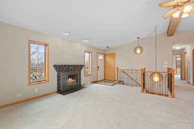 42460 N Pedersen Ln, Antioch, IL 60002 - photo 6