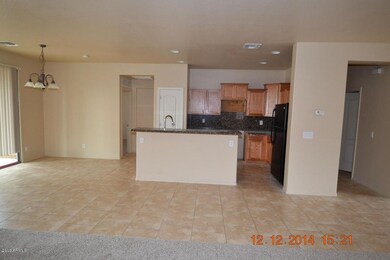 SPACIOUS KITCHEN