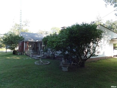 200 W Logan St, Harrisburg, IL 62946 - photo 6