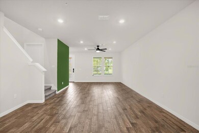 5277 Sapling Sprout Dr, Orlando, FL 32829 - photo 2