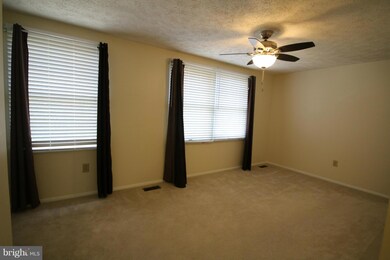 19227 Misty Meadow Terrace, Germantown, MD 20874 - photo 6