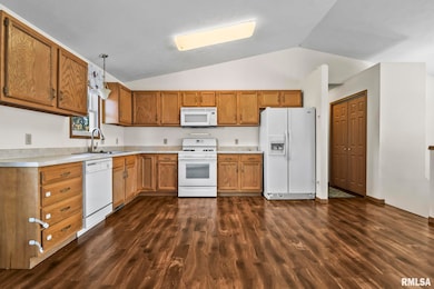 3058 Twin Lakes Dr, Springfield, IL 62707 - photo 7