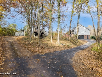 9601 Cannon Ln, Strawberry Plains, TN 37871 - photo 3