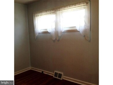 925 Park Ave, Collingswood, NJ 08108 - photo 6