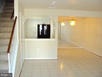 7530 Belle Grae Dr unit 2-5, Manassas, VA 20109 - photo 2