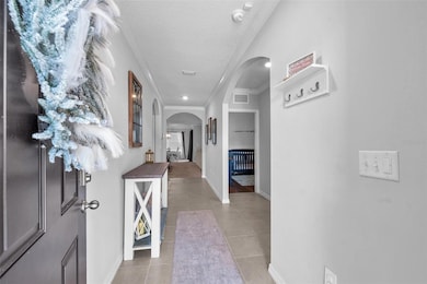 10228 Cloudburst Ct, Riverview, FL 33578 - photo 3