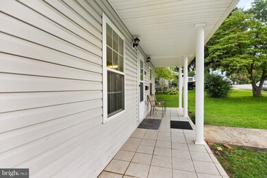 305 Adam Rd, Frederick, MD 21701 - photo 4