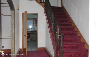 615 Charles Ave, Kingston, PA 18704 - photo 2