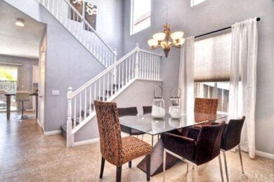 Vaulted ceilings, open, airy, very light and brigh