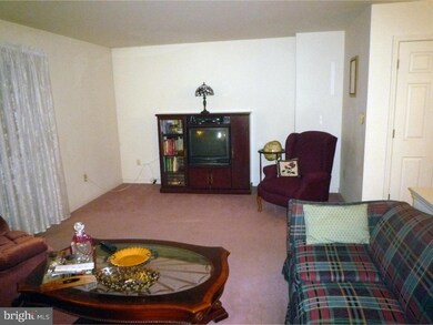 1235 Fredrick Blvd, Reading, PA 19605 - photo 6