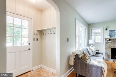 14708 Vint Hill Rd, Nokesville, VA 20181 - photo 4