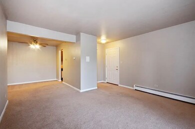 17975 Amherst Ct unit 102, Country Club Hills, IL 60478 - photo 3