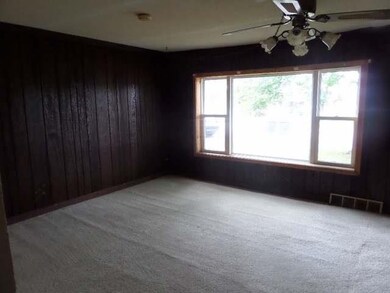 112 E River St, Tomahawk, WI 54487 - photo 3