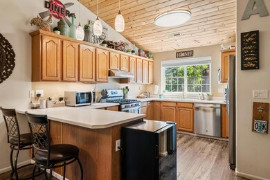 1224 N Modoc Ave, Medford-04
