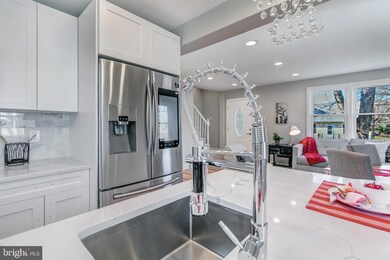 5712 Janice Ln, Temple Hills, MD 20748 - photo 6