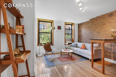 220 E 82nd St unit 4RW, New York, NY 10028 - photo 3