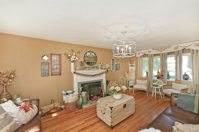 4 Cranford Rd, Plainview, NY 11803 - photo 6