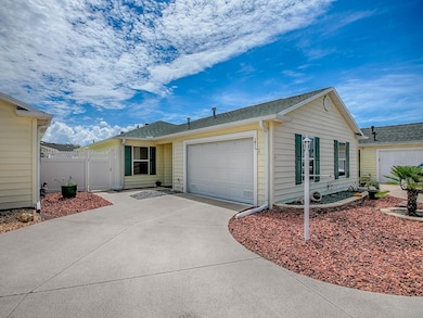 3 BED 2 BATH COURTYARD VILLA
