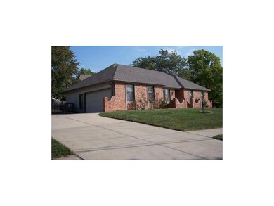 Long Driveway for Lots of Parking, Sprinkler Syste