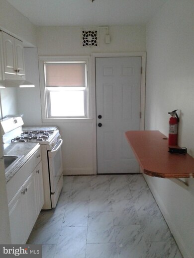 1308 Pentwood Rd, Baltimore, MD 21239 - photo 6