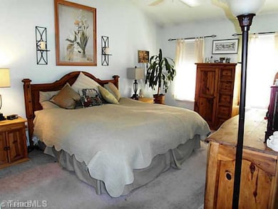 2619 White Fence Way, High Point, NC 27265 - photo 6