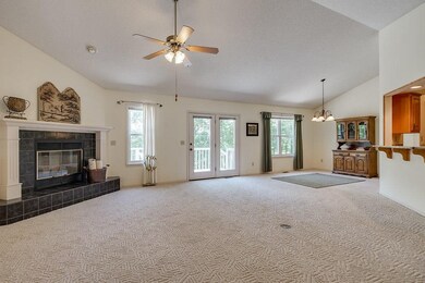 36 Chelmsworth Dr, Bella Vista, AR 72715 - photo 3