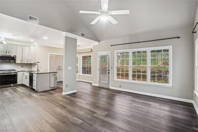 2120 Sweetbirch Trail, Lawrenceville, GA 30044 - photo 6