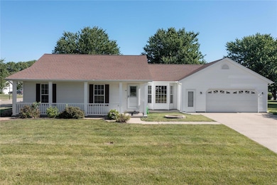 109 W Woodland Ridge, Valmeyer, IL 62295 - photo 2