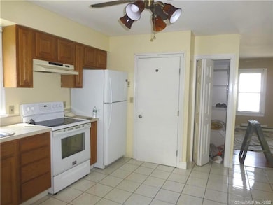 73 William St unit 2, Wallingford, CT 06492 - photo 5