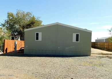 406 Desert View Dr Holbrook AZ