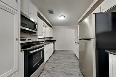 246 Spring Pines Dr, Spring, TX 77386 - photo 4