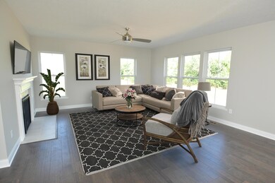 [L51_z02]family_room1