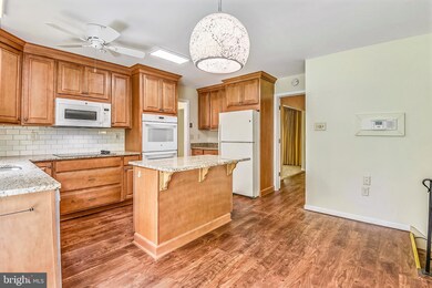 12408 Buckley Dr, Silver Spring, MD 20904 - photo 5
