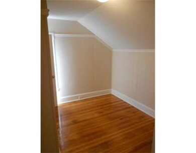 849 Canterbury St unit Lft Side, Roslindale, MA 02131 - photo 7